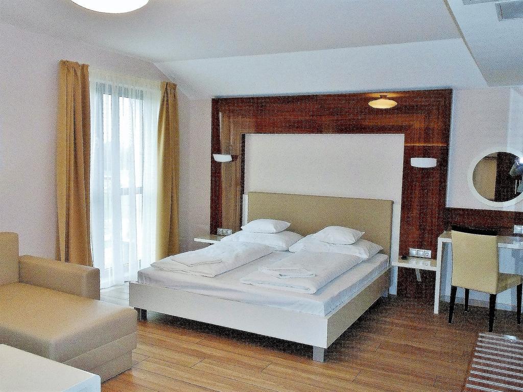 Gokart Hotel Kecskemét Exterior foto