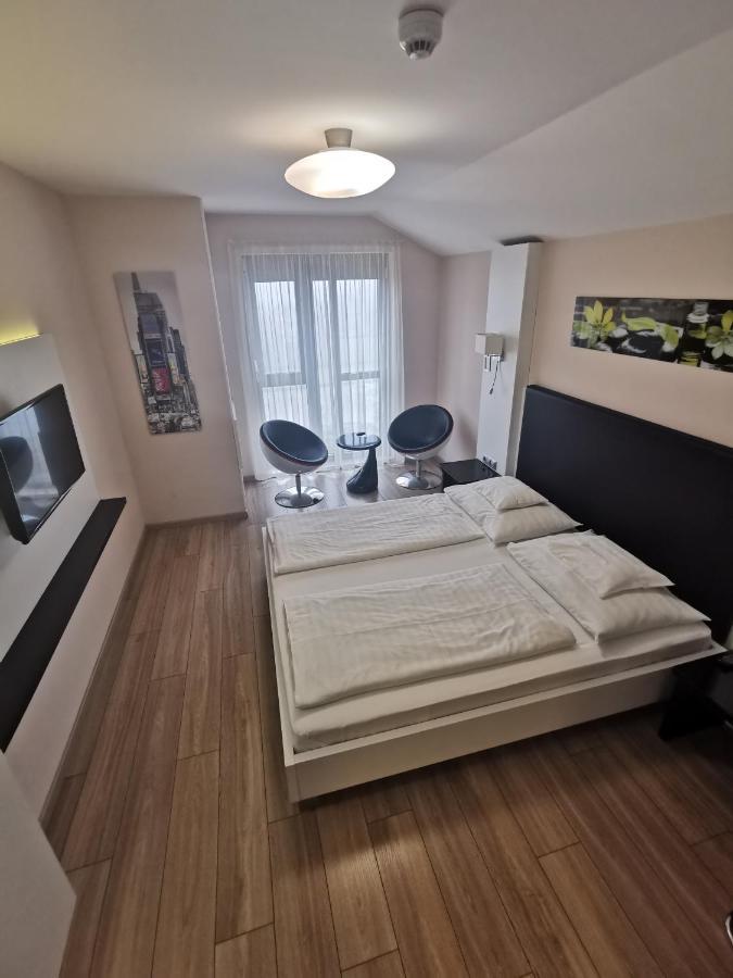 Gokart Hotel Kecskemét Exterior foto